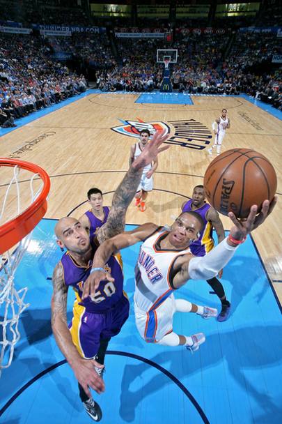 Russell Westbrook, Oklahoma City Thunder, implacabile contro i Los Angeles Lakers (Getty Images)